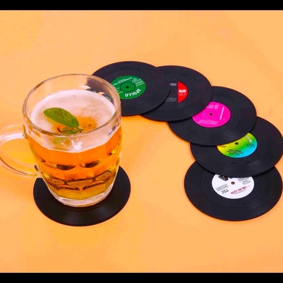 Bar Coasters - Vintage Style Vinyl Records Novelty Gift Set - Picture 4 of 4